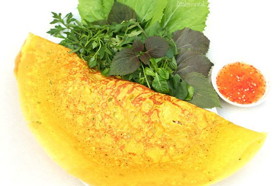 Гастрономическая экскурсия по улицам ночного Сайгона (вкусная еда + свежее пиво)