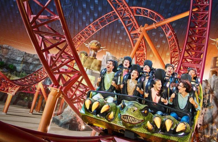 Тематический парк IMG Worlds of Adventure в Дубае